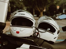 Imagem - Homem mata companheira após golpeá-la com capacete na cabeça