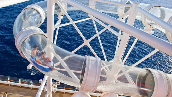 AquaDuck, tobogã no Disney Dream por Divulgação