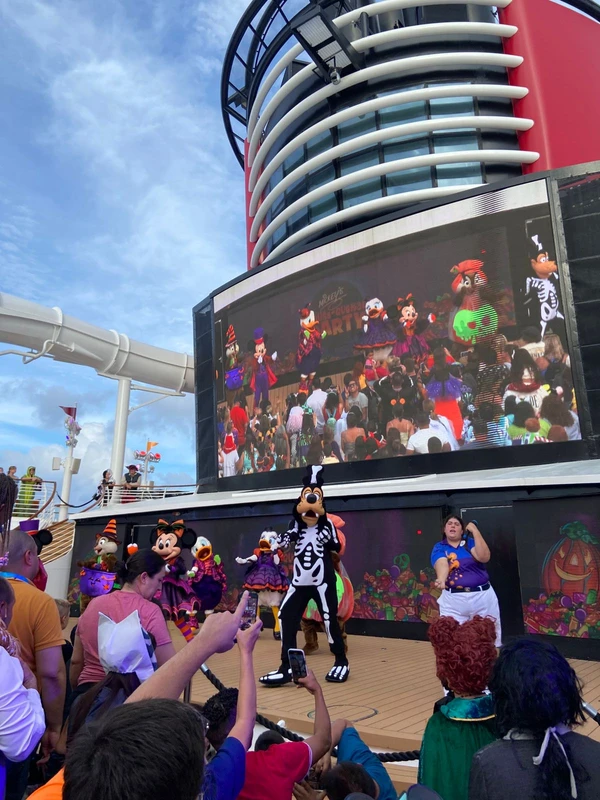 Cruzeiro da Disney Cruise Line parte de Fort Lauderdale, nos Estados Unidos por Divulgação