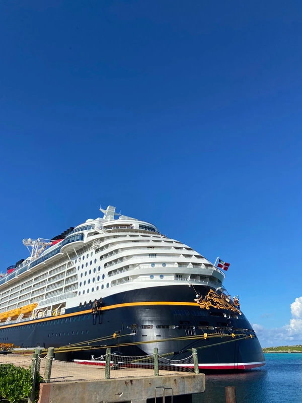 Disney Dream, cruzeiro da Disney Cruise Line  por Divulgação