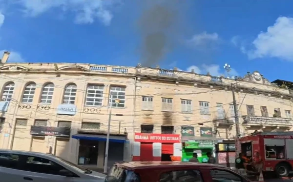 Incêndio no Boteco Butiban por Reprodução/TV Bahia