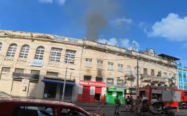 Incêndio no Boteco Butiban por Reprodução/TV Bahia