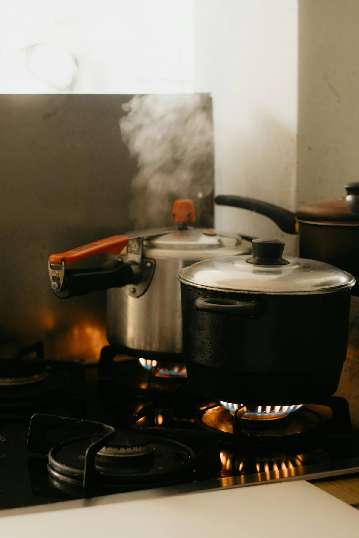 Panela de pressão - 1 unidade  (imagem meramente ilustrativa) por Pexels