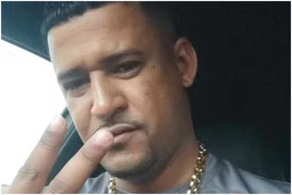 Thiago Henrique Alves de Oliveira por Reproduçao