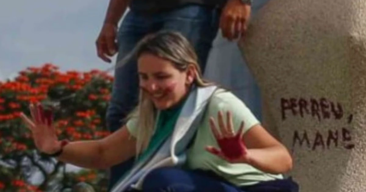 Imagem - Pena da baiana Débora do Batom cai significativamente com PL da Dosimetria; confira