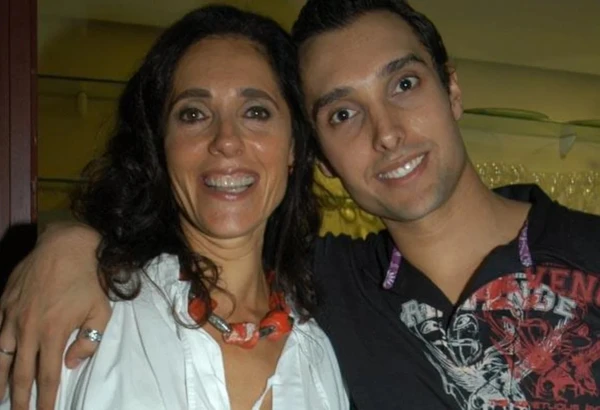 Christiane Torloni, filho Leonardo Carvalho  por Reprodução