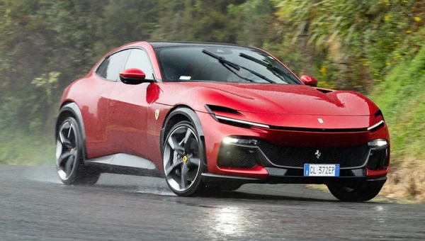 Ferrari Purosangue - Valor venal: R$ 6,6 milhões - IPVA: 166 mil por Divulgação