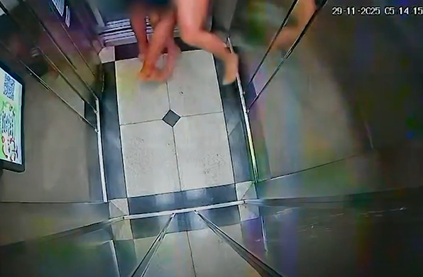 Homem suspeito de atirar mulher do 10º andar agridiu a vítima no estacionamento e no elevador por Reprodução