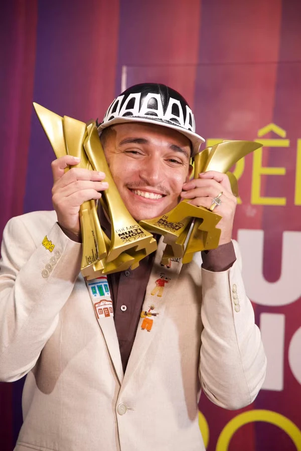 João Gomes ganha quatro Prêmios Multishow em 2025