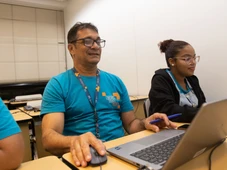 Imagem - Sesc oferece Ensino Médio a distância com duas opções de qualificação profissional