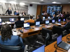 Imagem - Saiba o que falta para fim da Escala 6x1 virar realidade após aprovação no Senado