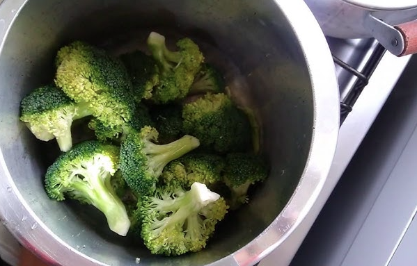 Brócolis é um dos vegetais mais nutritivos da cozinha por Reprodução