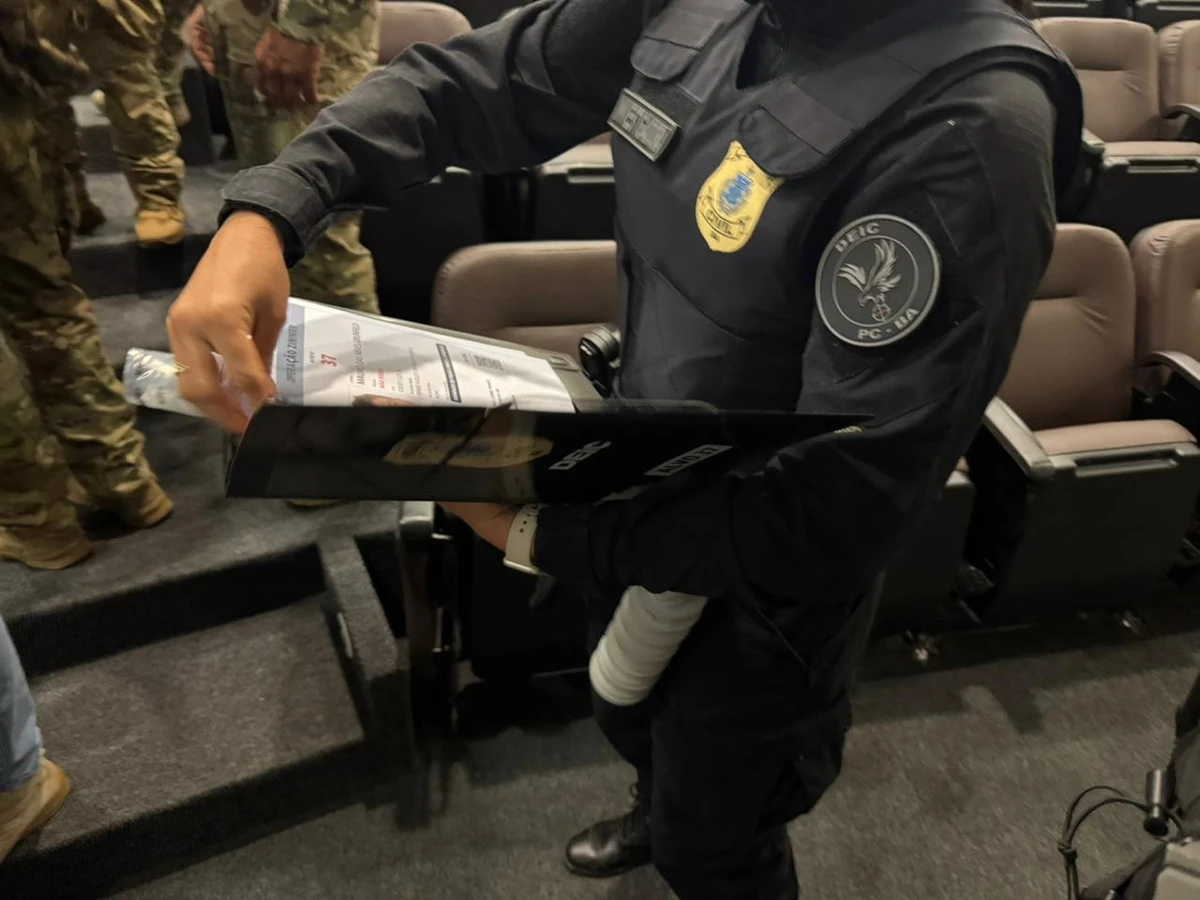 Confira imagens da  Megaoperação Zimmer por Polícia Civil da Bahia 