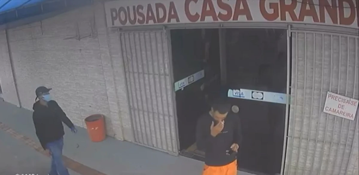 João Ferreira da Silva foi morto em frente a pousada por Reprodução