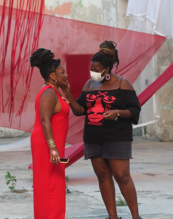 Cineasta, roteirista e diretora Joyce Prado por Reprodução | Instagram