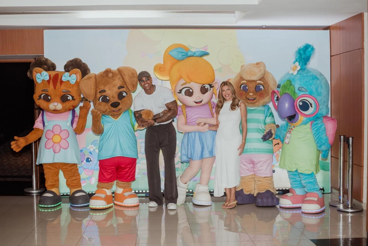 Lore Improta lança A Galeroca com a primeira performance de Liz