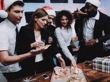 Imagem - Festa da firma: Celebre sem prejuízo à carreira