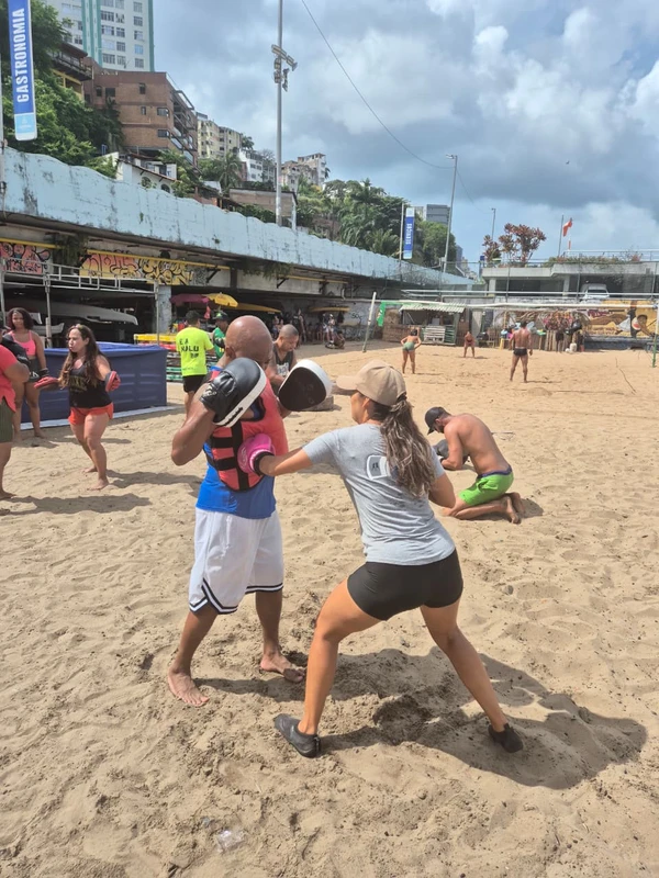 Boxe na Praia da Preguiça por Moysés Suzart