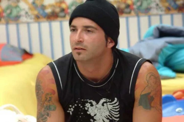 Edílson Buba, participante do BBB 4  por Reprodução