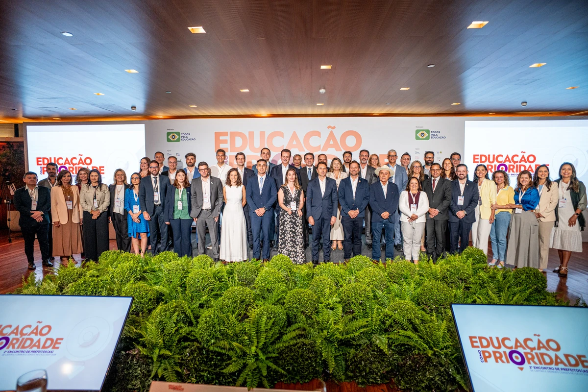 Encontro aconteceu nesta quinta-feira (11)