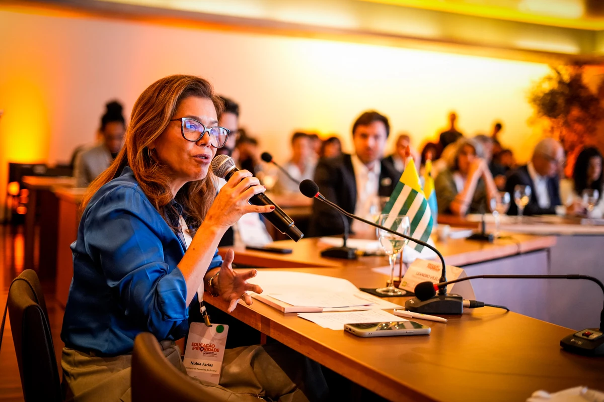 Encontro reuniu autoridades e organizações em debates sobre educação de qualidade a nível municipal por Real Time Produtora/Divulgação