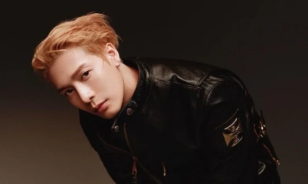 Jackson Wang por Divulgação 