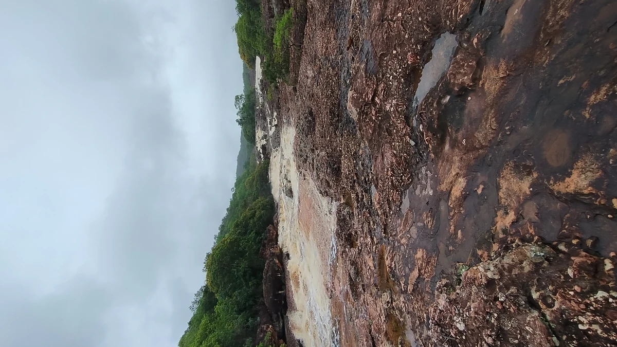 Caldeirões do Serrano no Parque Nacional da Muritiba, em Lençóis por Donaldson Gomes/CORREIO