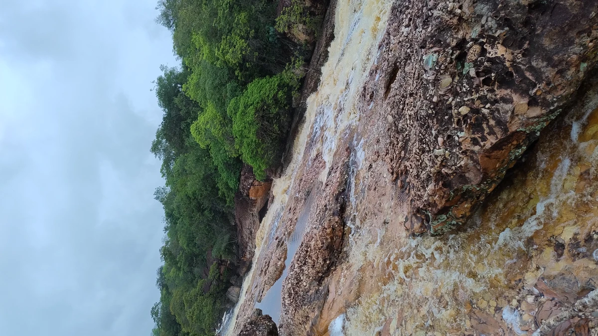 Caldeirões do Serrano no Parque Nacional da Muritiba, em Lençóis por Donaldson Gomes/CORREIO