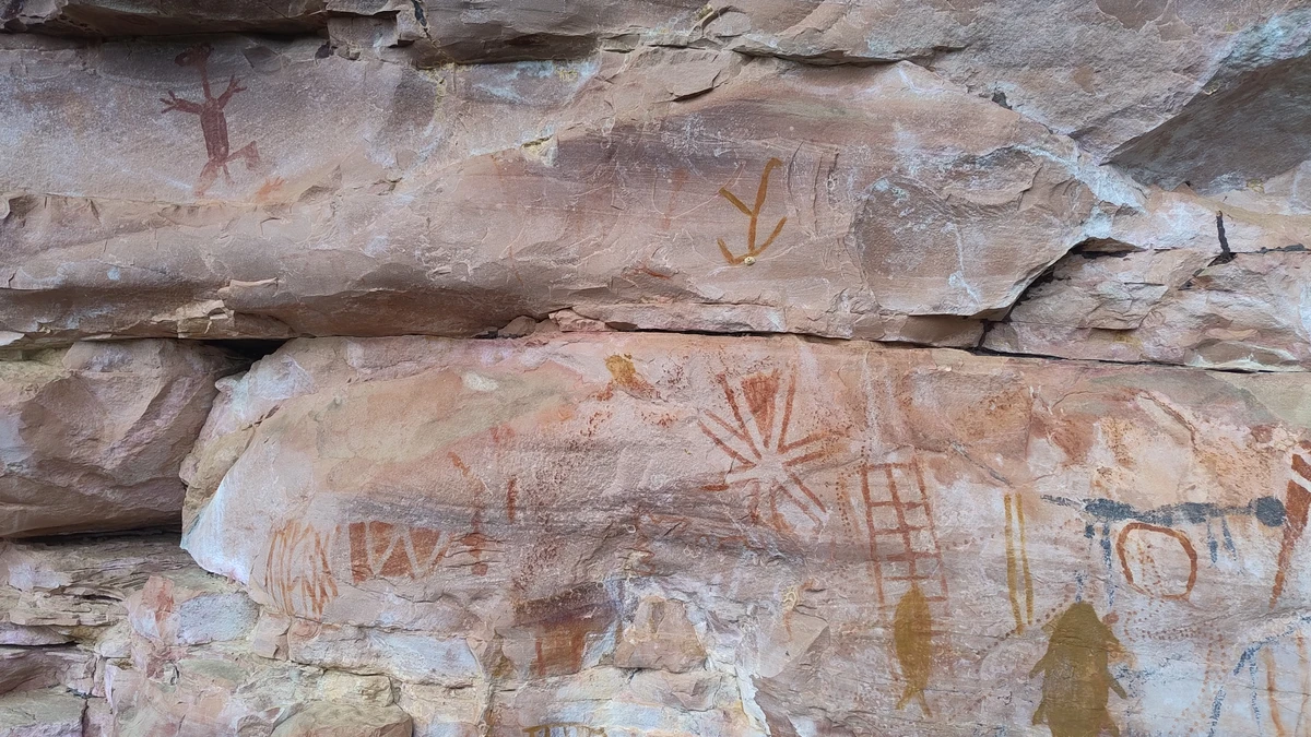 Serra das Paridas apresenta riqueza arqueológica, pinturas rupestres e registros da presença humana há mais de 8 mil anos por Donaldson Gomes/CORREIO
