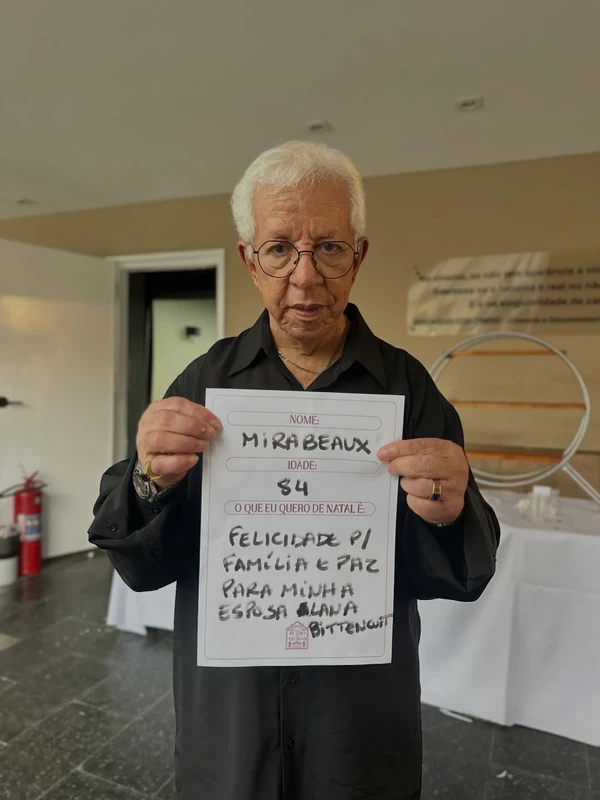 Lista de Natal do Retiro dos Artistas comove seguidores por Reprodução/Instagram