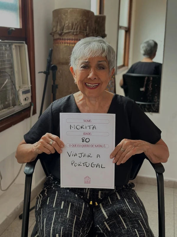 Lista de Natal do Retiro dos Artistas comove seguidores por Reprodução/Instagram