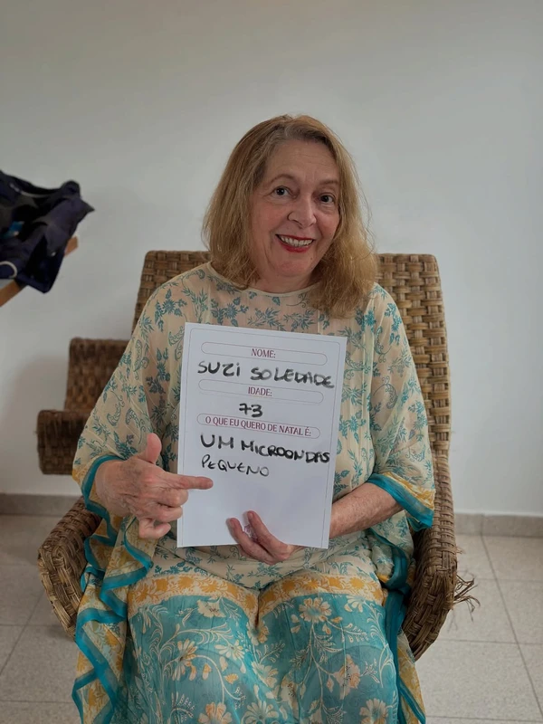 Lista de Natal do Retiro dos Artistas comove seguidores por Reprodução/Instagram