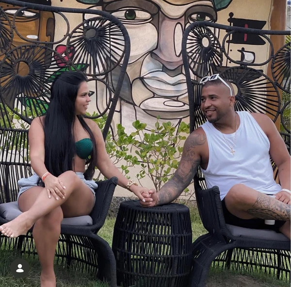 O casal 'DG Rifas' e 'Naroka' é assassinado a tiros num condomínio em Barra de Jacuípe por Acervo Pessoal