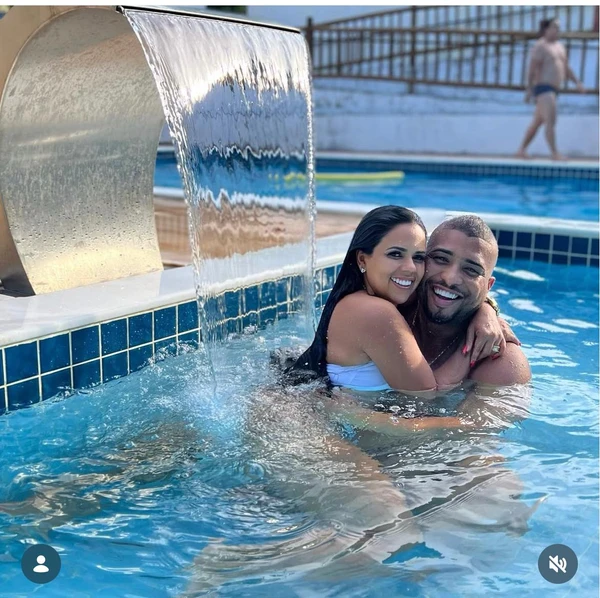 O casal 'DG Rifas' e 'Naroka' é assassinado a tiros num condomínio em Barra de Jacuípe por Acervo Pessoal