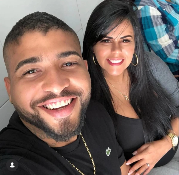 O casal 'DG Rifas' e 'Naroka' é assassinado a tiros num condomínio em Barra de Jacuípe por Acervo Pessoal