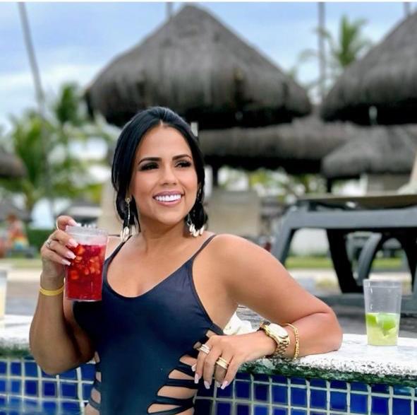 O casal 'DG Rifas' e 'Naroka' é assassinado a tiros num condomínio em Barra de Jacuípe por Acervo Pessoal