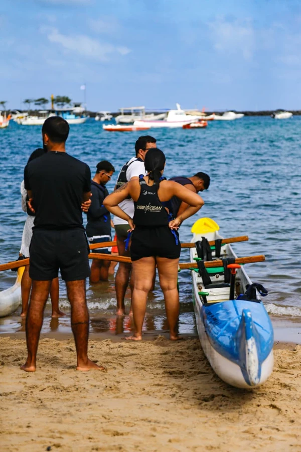O esporte que transforma a Praia da Preguiça por Arisson Marinho
