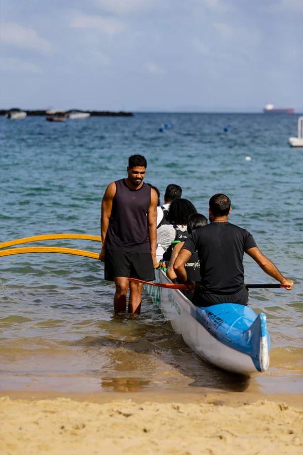 O esporte que transforma a Praia da Preguiça por Arisson Marinho