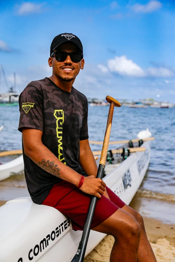 O esporte que transforma a Praia da Preguiça por Arisson Marinho