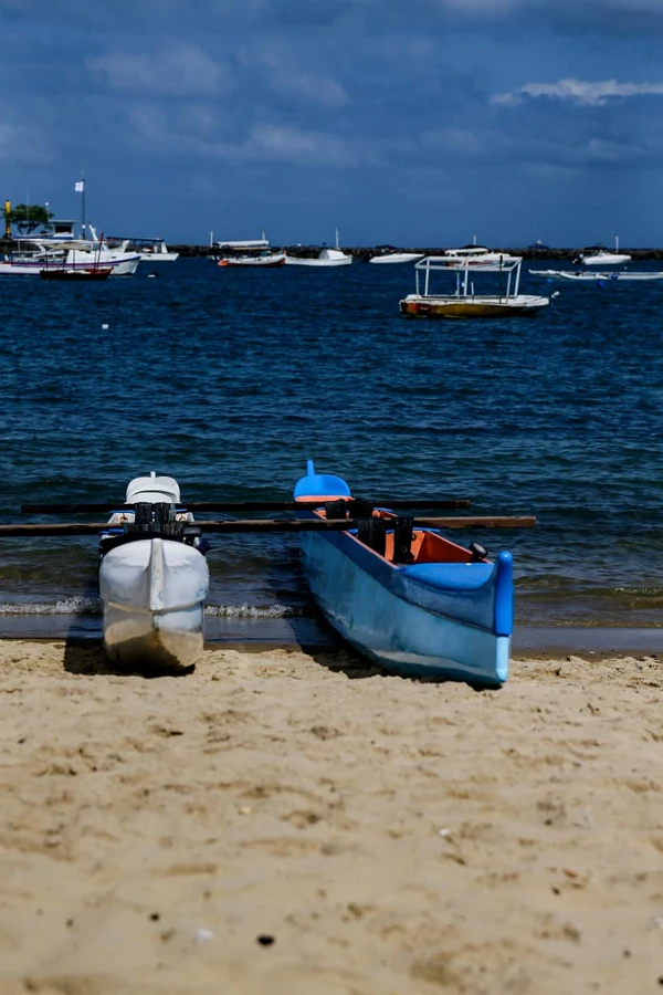 O esporte que transforma a Praia da Preguiça por Arisson Marinho
