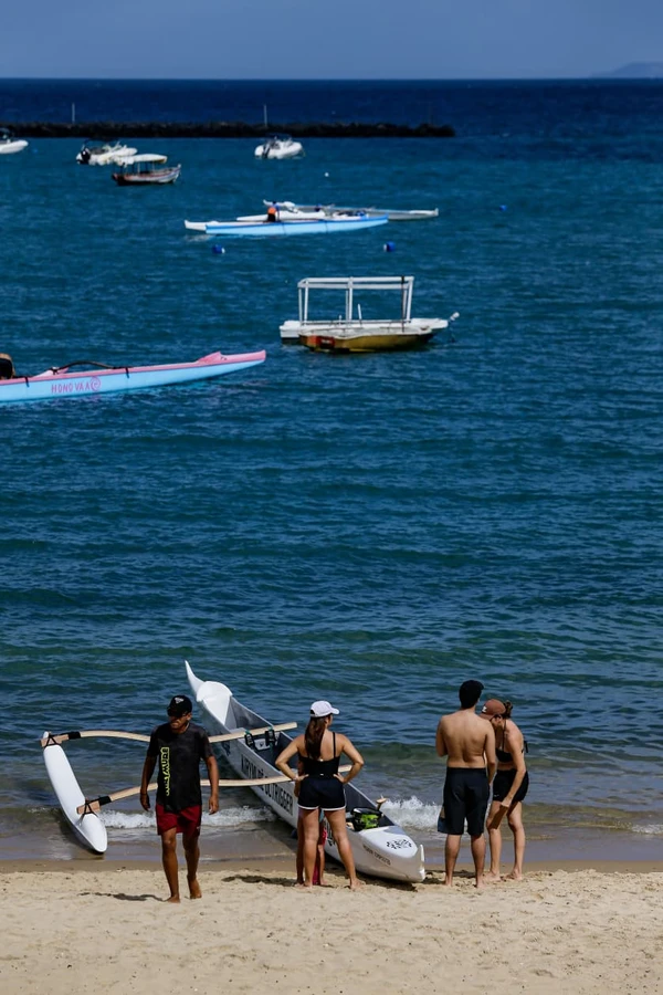 O esporte que transforma a Praia da Preguiça por Arisson Marinho