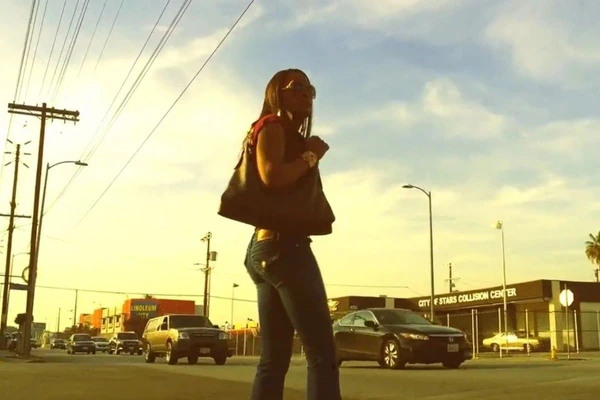 Tangerine - 87 minutos por Reprodução