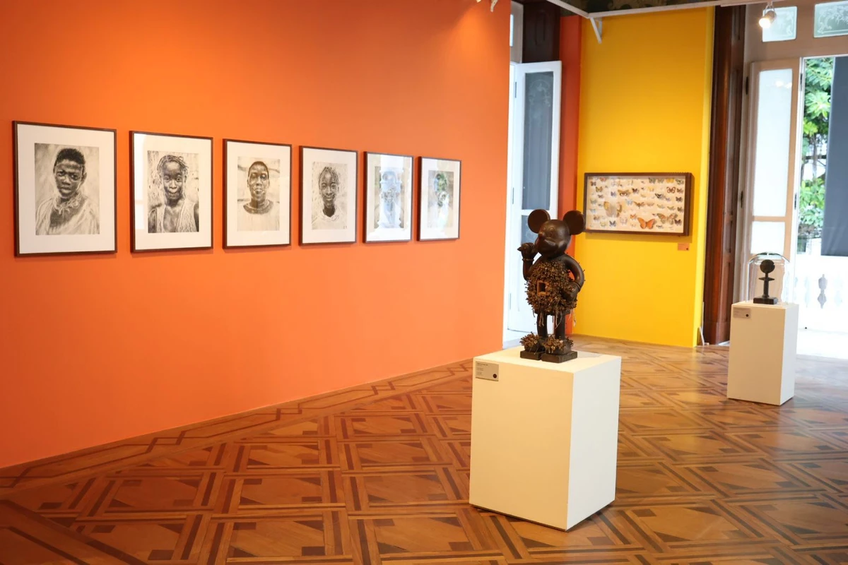 “Vik Muniz a Olho Nu” apresenta obras de 40 anos de carreira de Vik Muniz por Tati Freitas