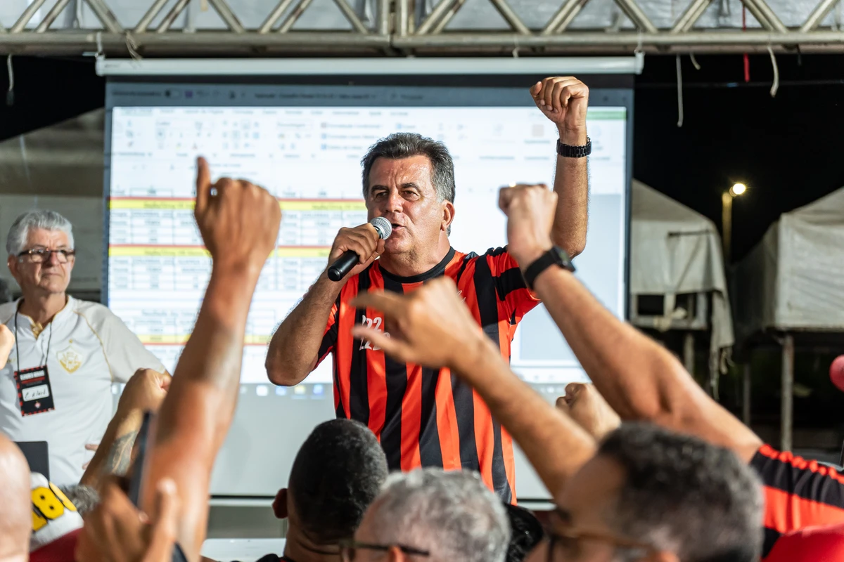 Fábio Mota foi reeleito presidente do Vitória até 2028 por Yuri Couto/EC Vitória