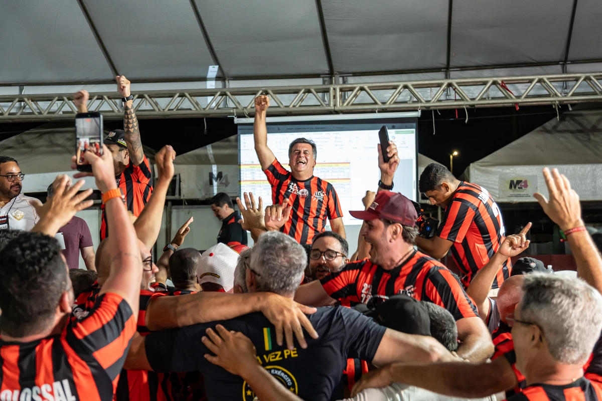 Fábio Mota foi reeleito presidente do Vitória até 2028 por Yuri Couto/EC Vitória