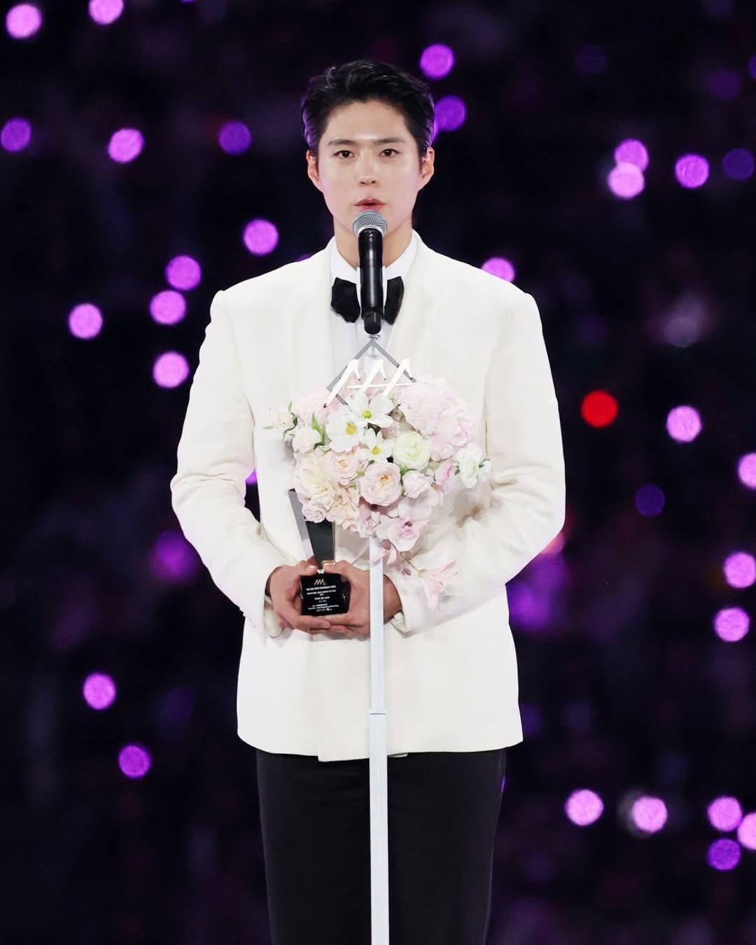 Park Bo-gum por reprodução