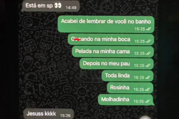 Prints expostos por Lorena Maria por Reprodução