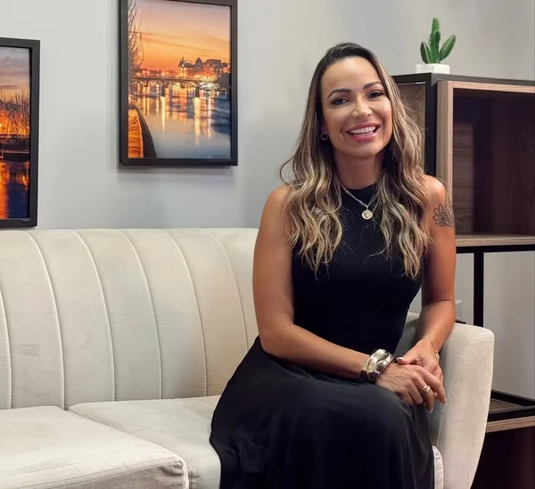 Aline Dalmolin por Reprodução