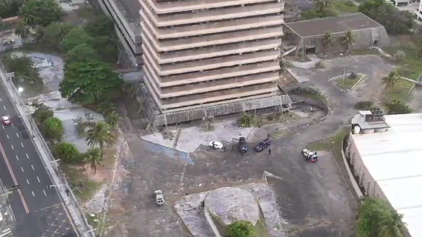 Antiga sede dos Correios acumula roubos e invasões  por Divulgação/GCM