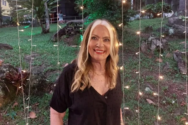 Lucimara Parisi por Reprodução